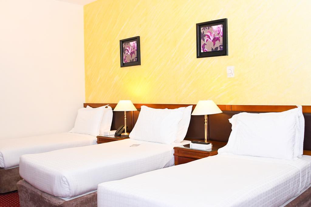 Al Ansar Golden Tulip Hotel Medina Exterior photo