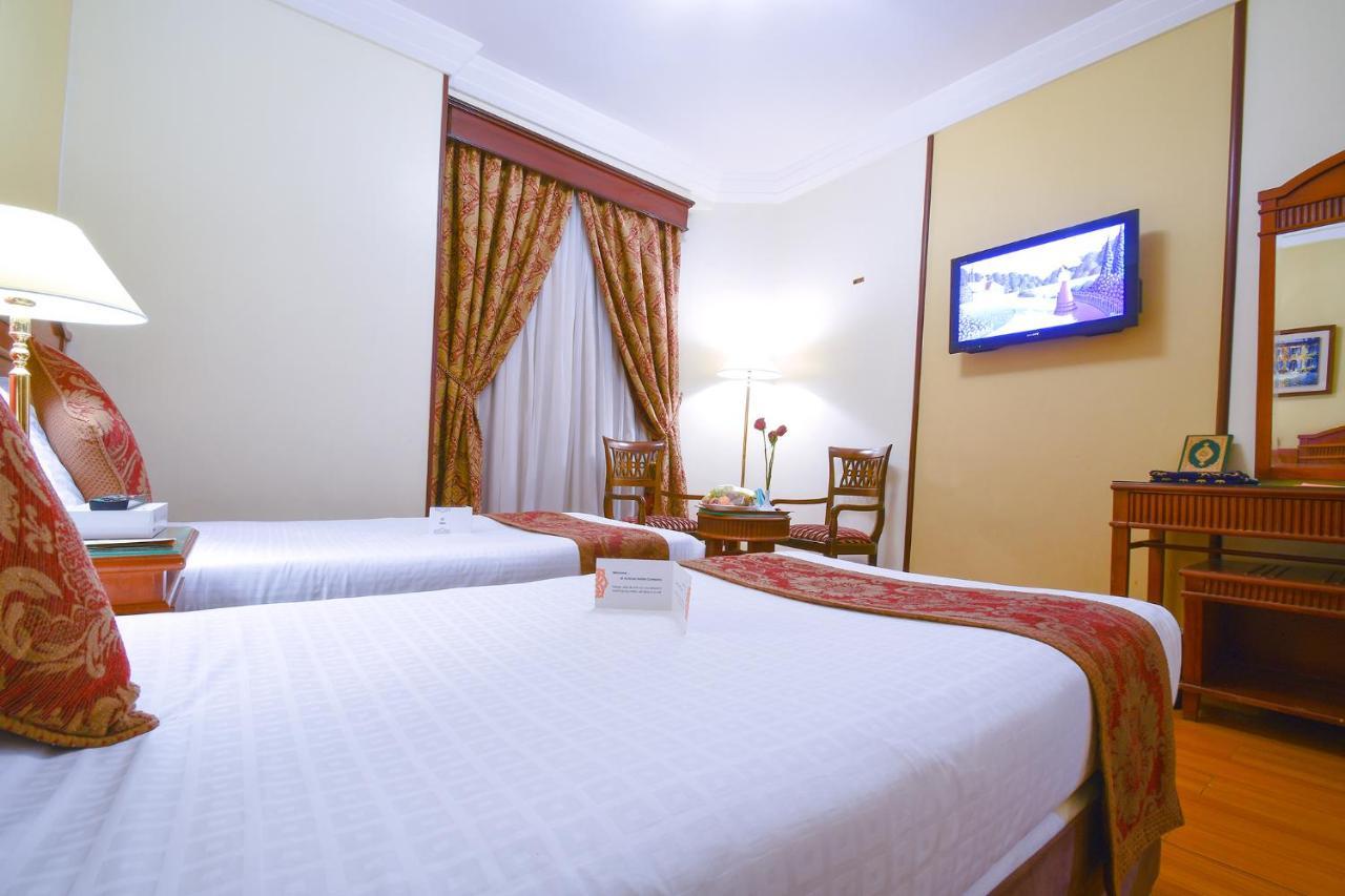Al Ansar Golden Tulip Hotel Medina Exterior photo