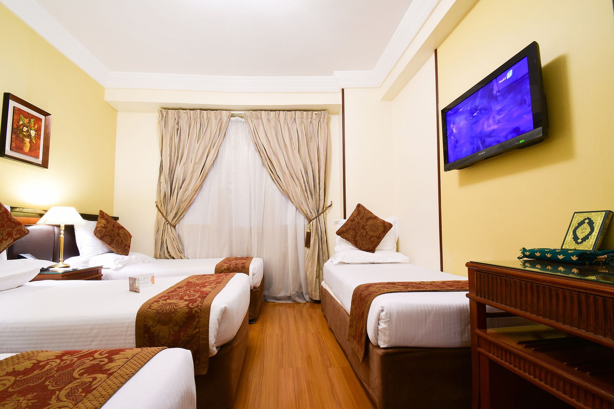 Al Ansar Golden Tulip Hotel Medina Exterior photo