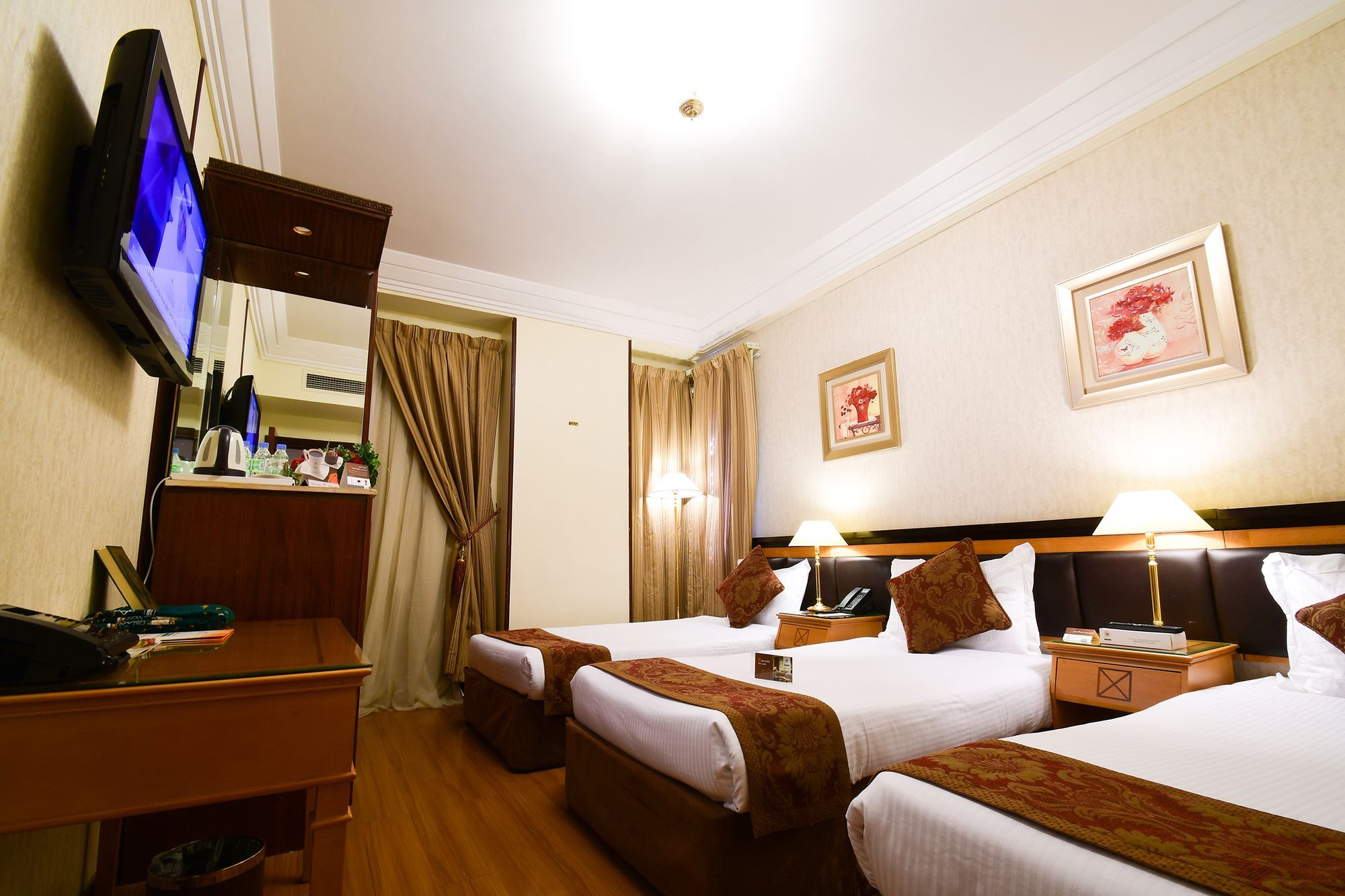 Al Ansar Golden Tulip Hotel Medina Exterior photo