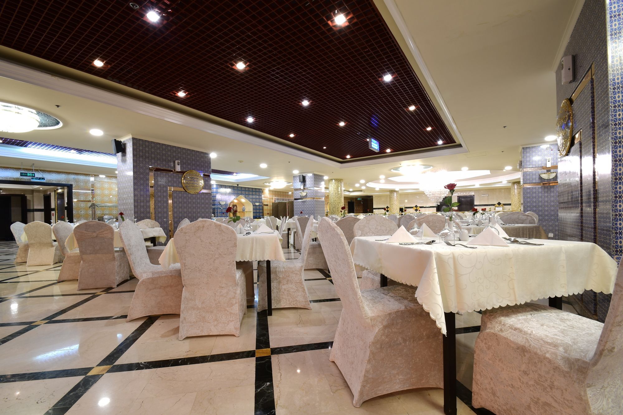 Al Ansar Golden Tulip Hotel Medina Exterior photo