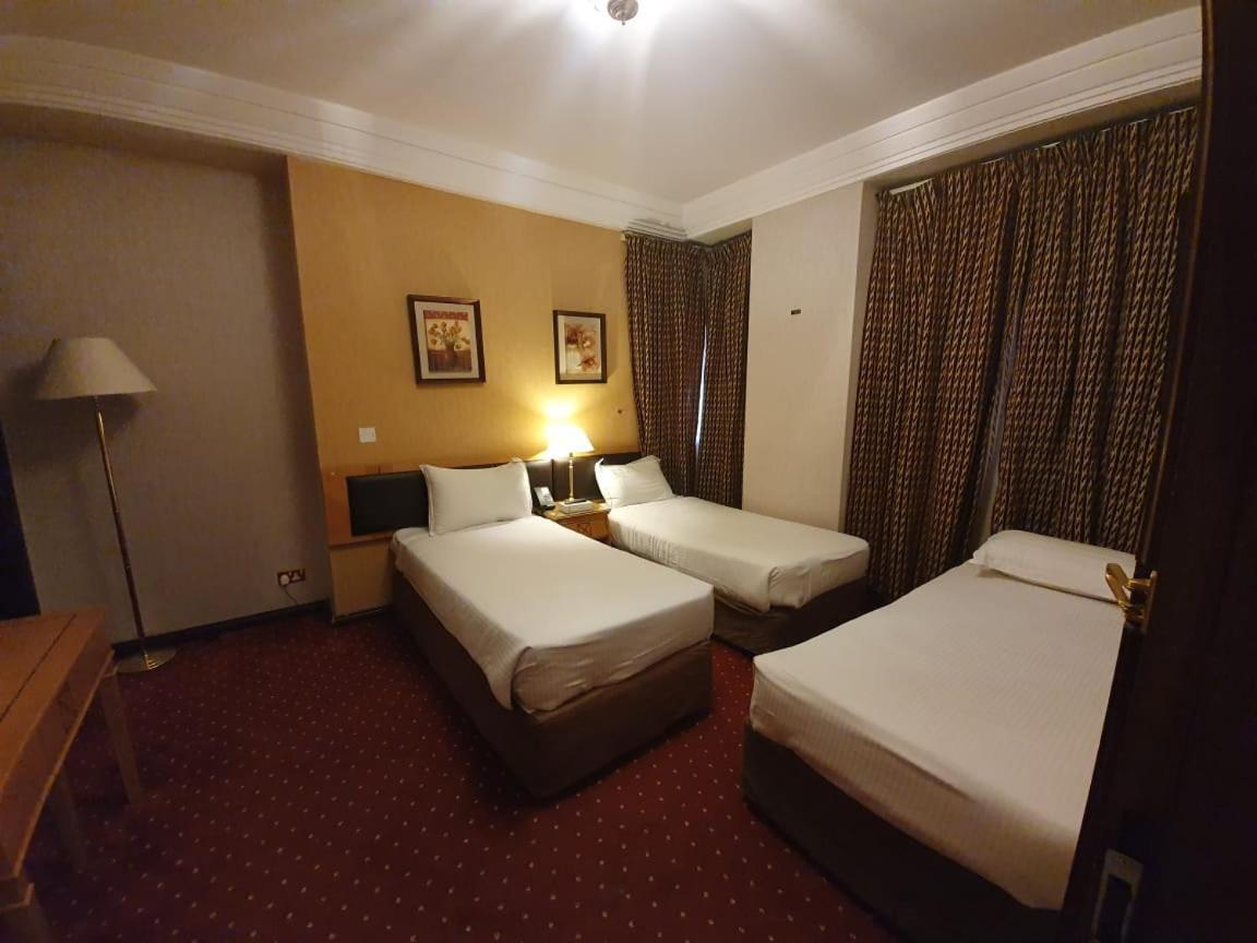 Al Ansar Golden Tulip Hotel Medina Exterior photo